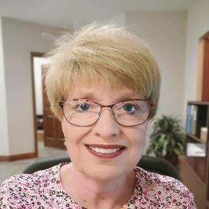 Meet your Posher, Christine